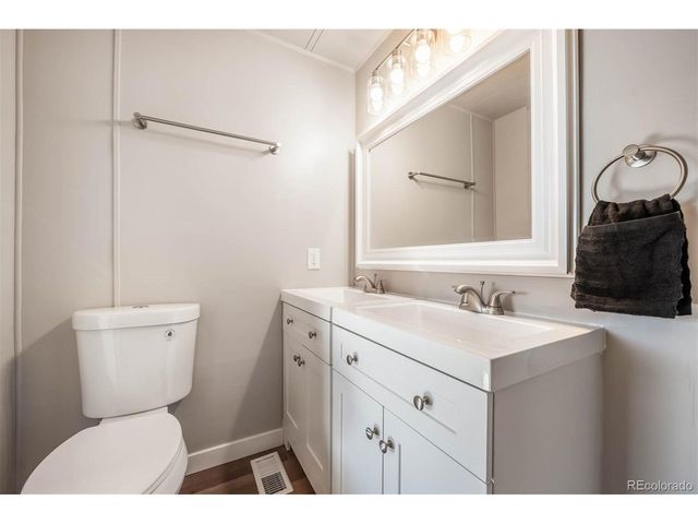 2415 Alia Ct, Pueblo, CO 81004