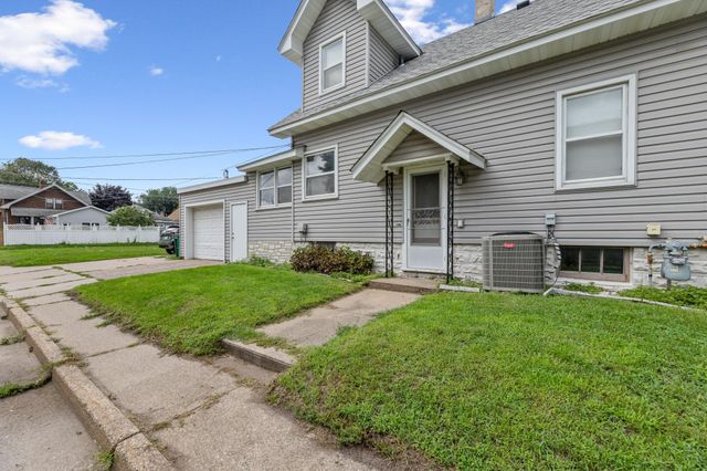 749 W 4th Street, Winona, MN 55987