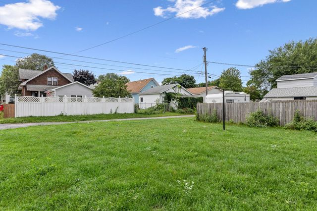 749 W 4th Street, Winona, MN 55987