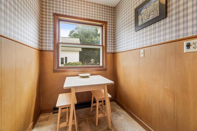 749 W 4th Street, Winona, MN 55987