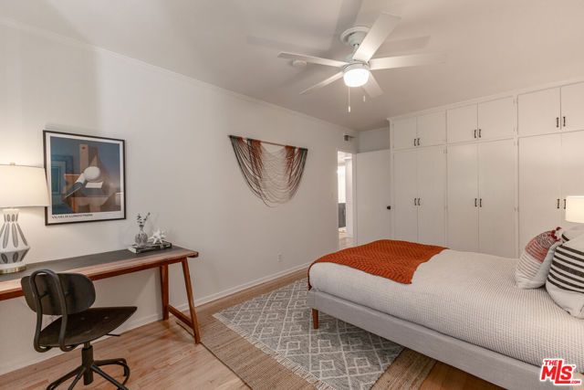 4507 Finley Avenue 1, Los Angeles, CA 90027