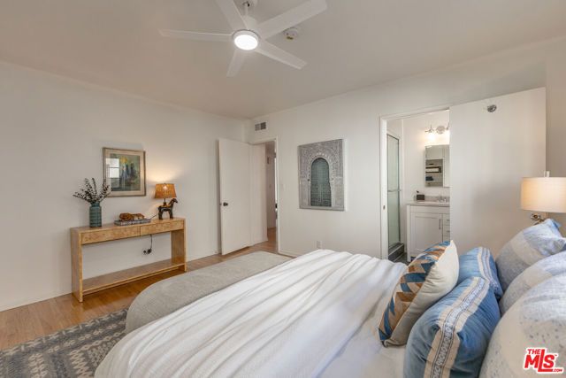 4507 Finley Avenue 1, Los Angeles, CA 90027