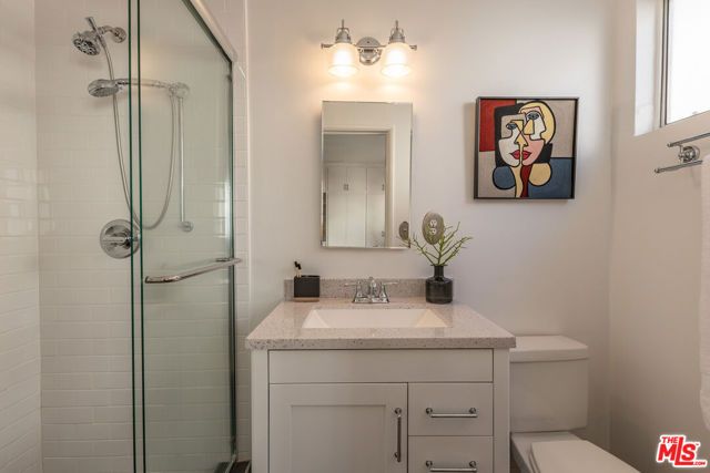 4507 Finley Avenue 1, Los Angeles, CA 90027