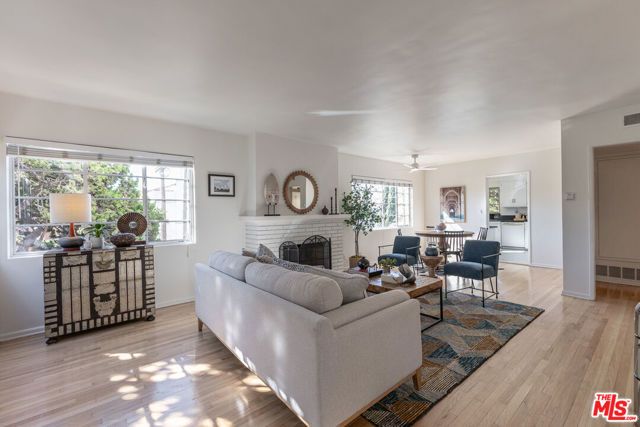 4507 Finley Avenue 1, Los Angeles, CA 90027