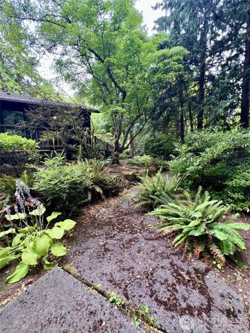 39045 258th Avenue SE, Enumclaw, WA 98022