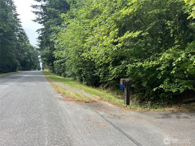 39045 258th Avenue SE, Enumclaw, WA 98022