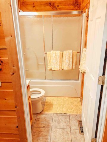 95 Falcon Lane, Brodhead, KY 40409