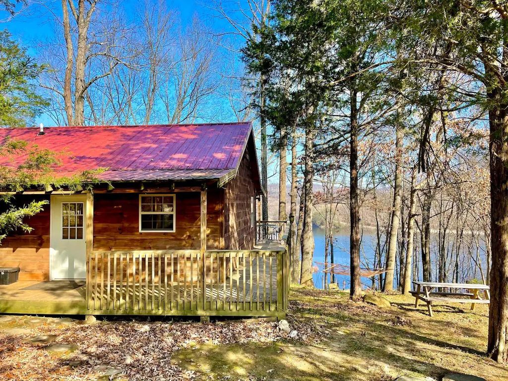 95 Falcon Lane, Brodhead, KY 40409