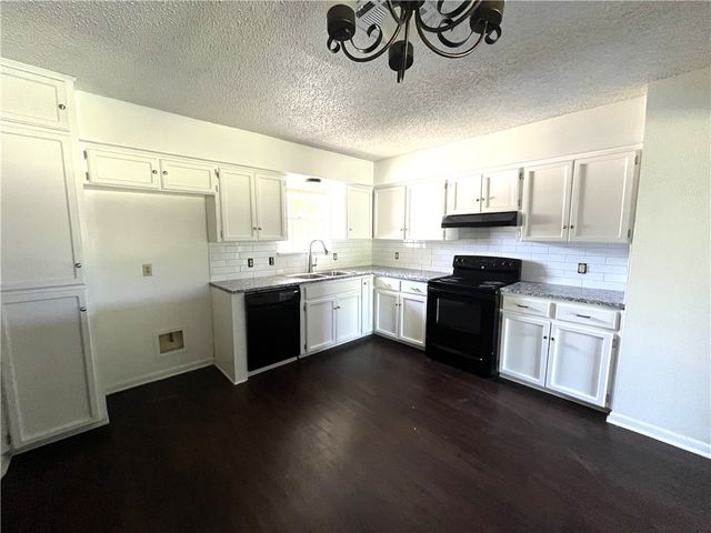 3001 Latour Pl, Corpus Christi, TX 78418