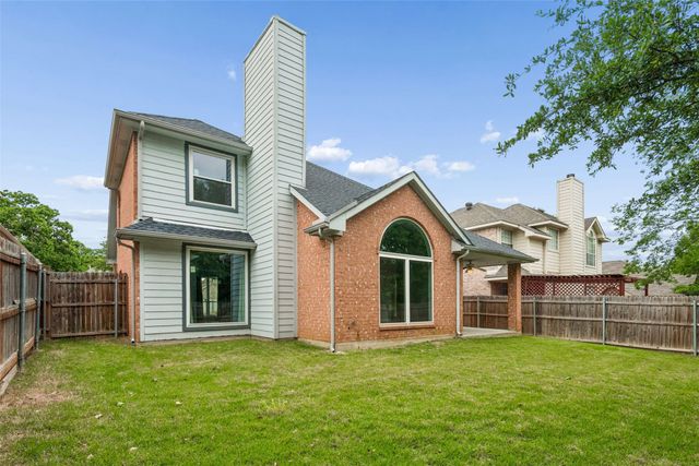 2217 Ellis Drive, Flower Mound, TX 75028