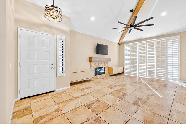 38019 Crocus Lane, Palm Desert, CA 92211