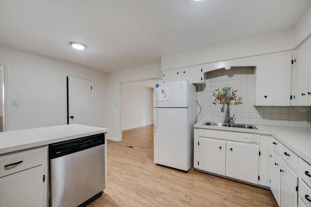 9605 Brooks Court, Little Rock, AR 72205