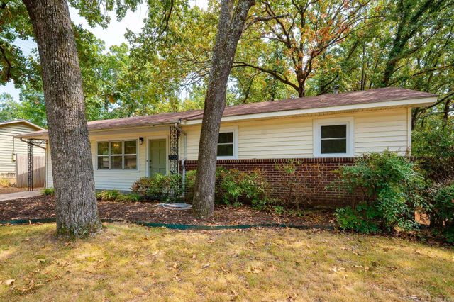 9605 Brooks Court, Little Rock, AR 72205