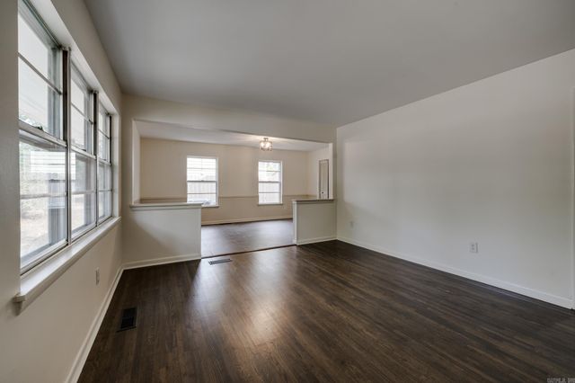 9605 Brooks Court, Little Rock, AR 72205