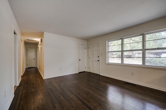 9605 Brooks Court, Little Rock, AR 72205