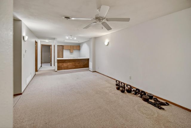 206 Spruce Hills Drive, Cedar Falls, IA 50613