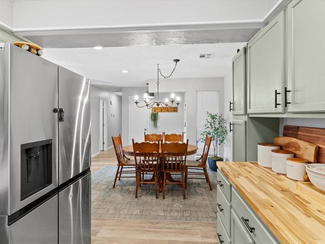 11904 O Casey Street, Yukon, OK 73099