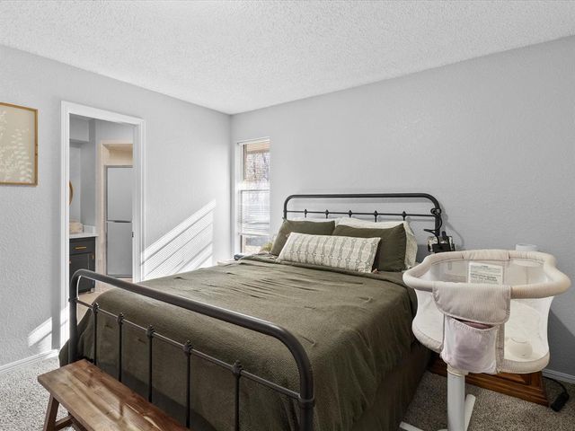 11904 O Casey Street, Yukon, OK 73099