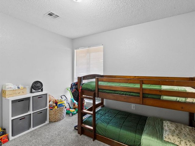 11904 O Casey Street, Yukon, OK 73099