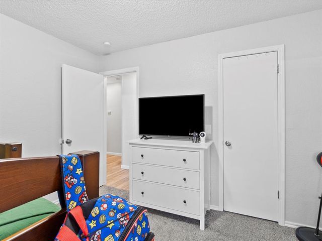 11904 O Casey Street, Yukon, OK 73099