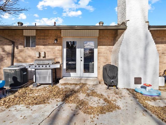 11904 O Casey Street, Yukon, OK 73099