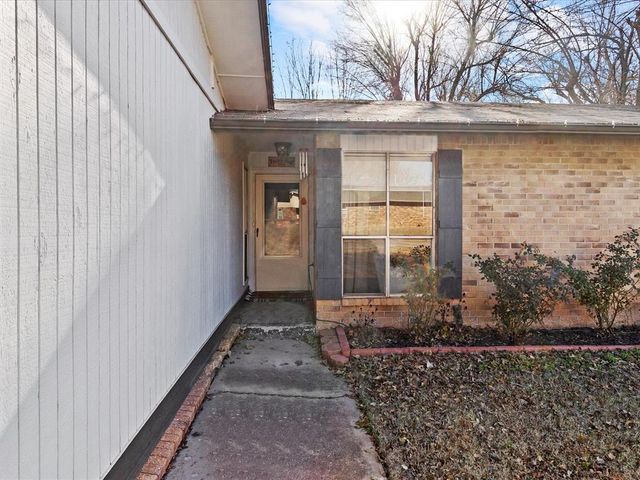 11904 O Casey Street, Yukon, OK 73099