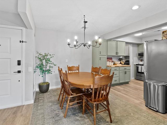 11904 O Casey Street, Yukon, OK 73099