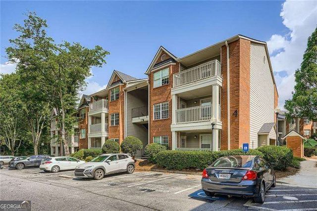 4109 Chastain Park Court NE, Atlanta, GA 30342