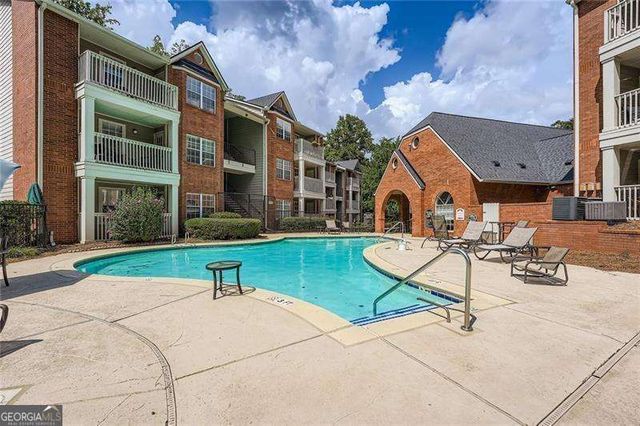 4109 Chastain Park Court NE, Atlanta, GA 30342