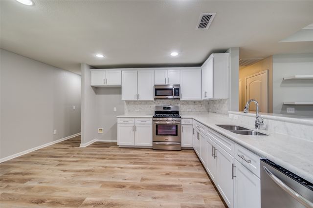 6726 Hickory Creek Drive, Frisco, TX 75036