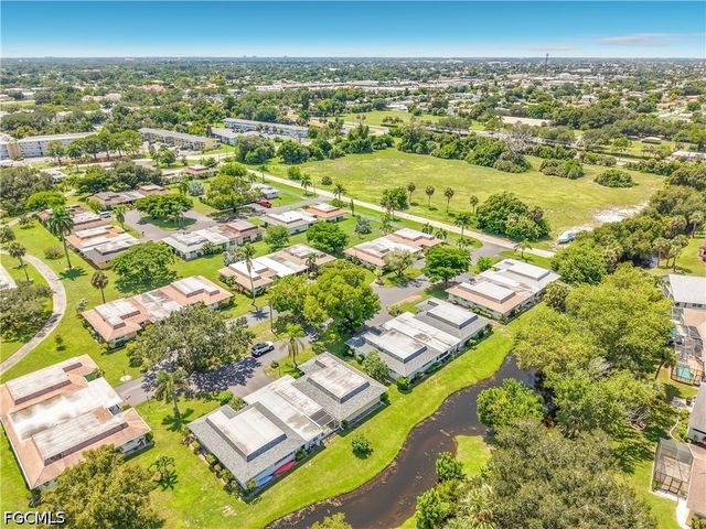 842 Pangola DR, North Fort Myers, FL 33903