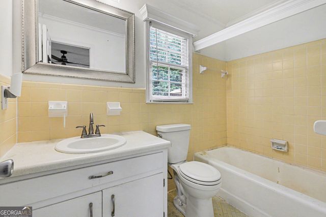 127 Mckinley Drive, Griffin, GA 30224