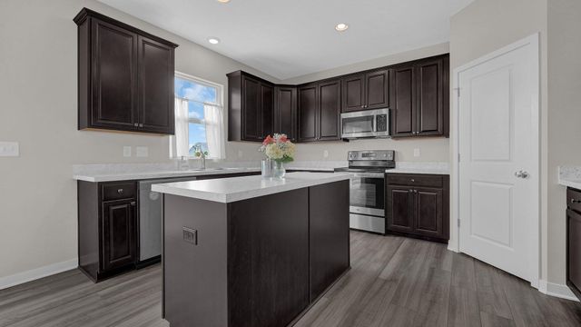 8145 Rhoderick Circle, Reynoldsburg, OH 43068