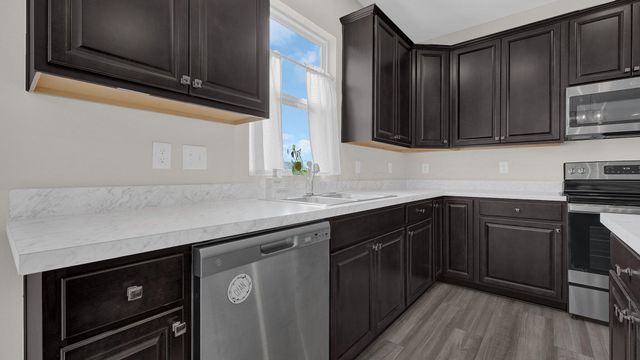 8145 Rhoderick Circle, Reynoldsburg, OH 43068