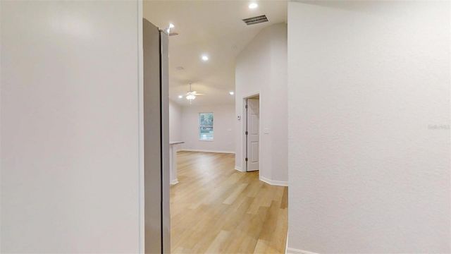 19656 SW LARK AVENUE, Dunnellon, FL 34431