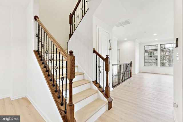 25997 BRAIDED MANE TER, Aldie, VA 20105