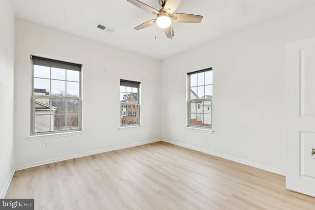 25997 BRAIDED MANE TER, Aldie, VA 20105