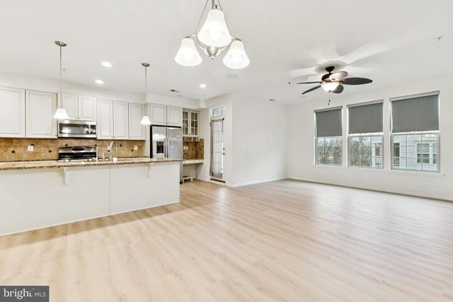 25997 BRAIDED MANE TER, Aldie, VA 20105