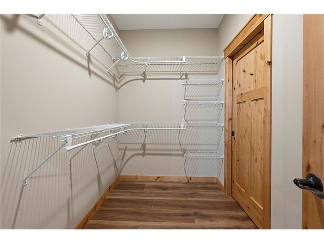 1093 Legend Lane, River Falls, WI 54022