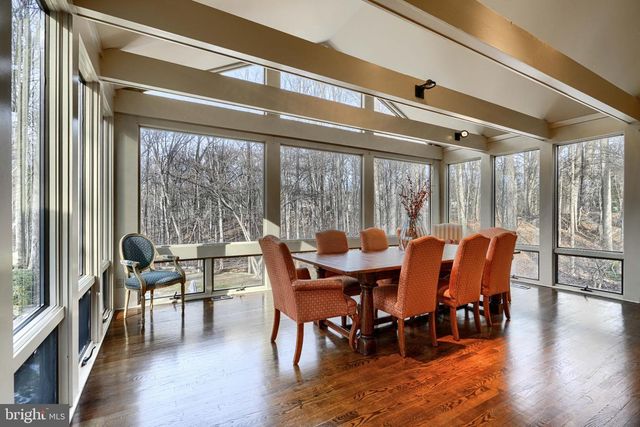 4004 HOLLY KNOLL DR, Glen Arm, MD 21057