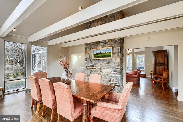 4004 HOLLY KNOLL DR, Glen Arm, MD 21057