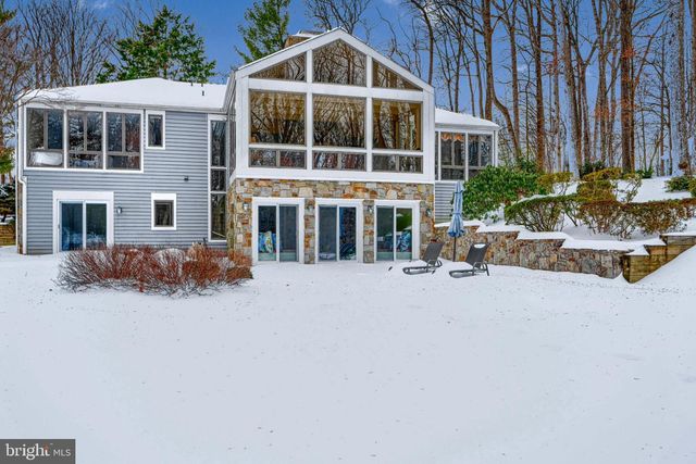 4004 HOLLY KNOLL DR, Glen Arm, MD 21057