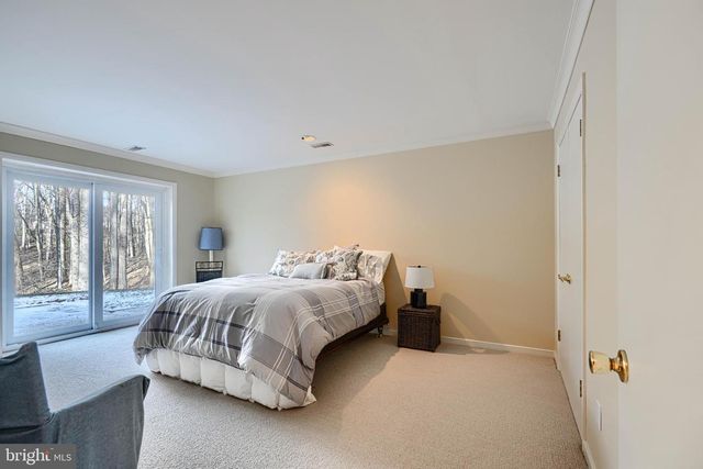 4004 HOLLY KNOLL DR, Glen Arm, MD 21057