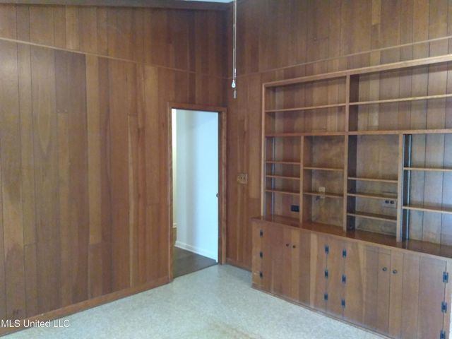 6 Morningside Drive, Indianola, MS 38751