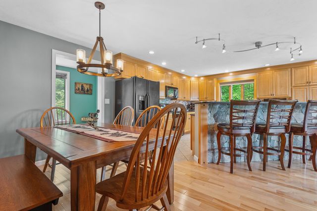 53 Ammonoosuc Drive, Bartlett, NH 03812