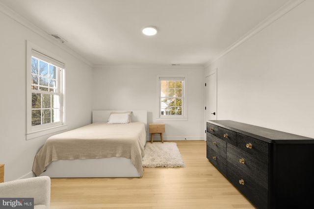 4105 17TH ST NW, Washington, DC 20011