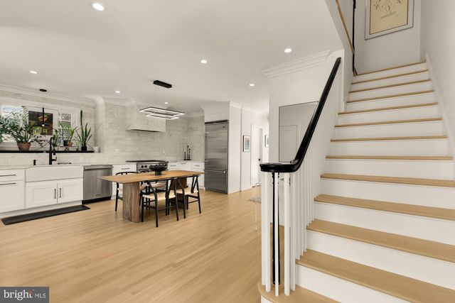4105 17TH ST NW, Washington, DC 20011
