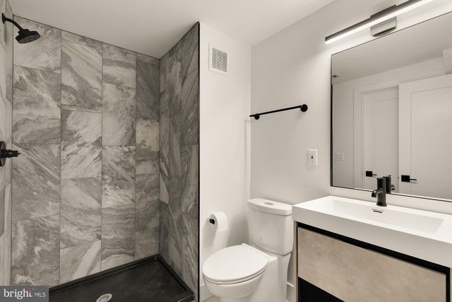 4105 17TH ST NW, Washington, DC 20011