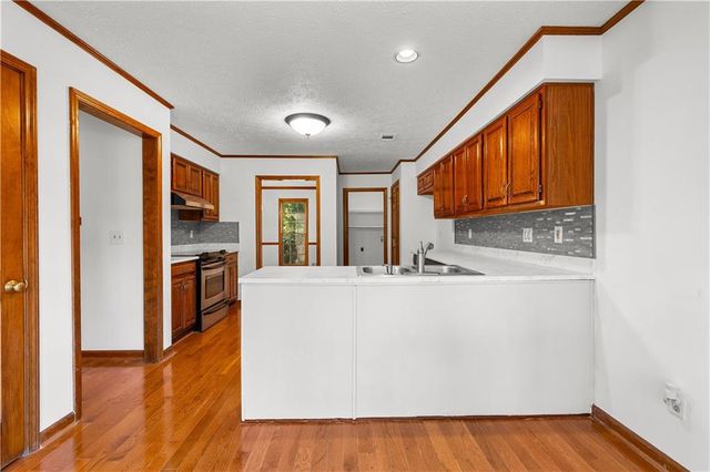 105 Windridge Drive, Fayetteville, GA 30215