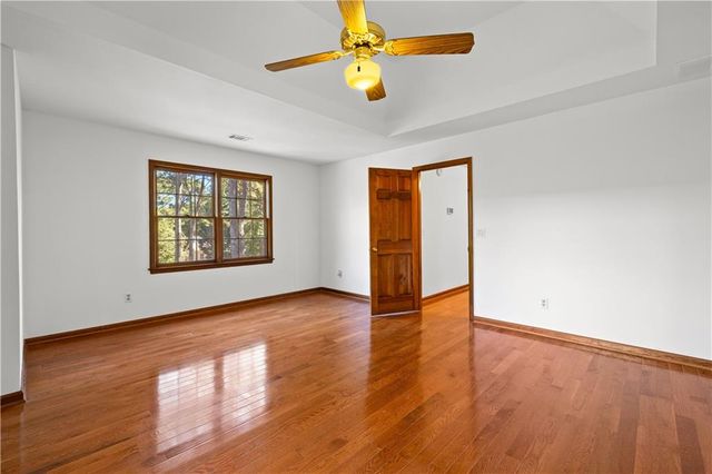 105 Windridge Drive, Fayetteville, GA 30215